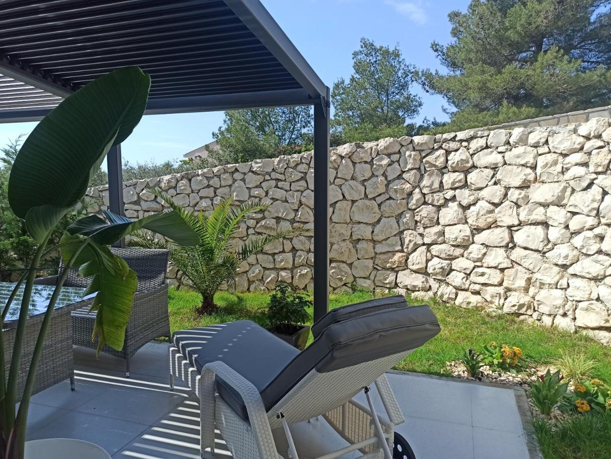 Adriaapart Vip Sukošan Exterior foto