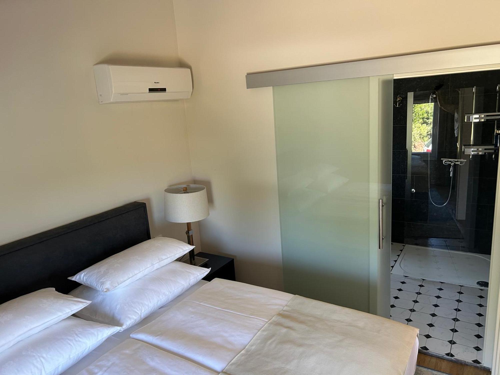 Adriaapart Vip Sukošan Exterior foto